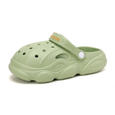 Chanclas grandes y modernas con puntera gruesa para hombre